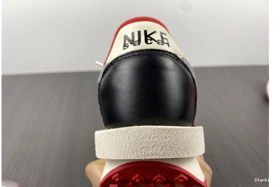 LD sacai Nike DJ4877-300 Undercover Red University Waffle 0312